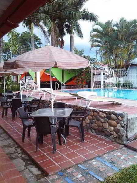 Llano Dorado Hotel Campestre Granja Campo Alegre Exterior photo