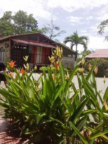 Llano Dorado Hotel Campestre Granja Campo Alegre Exterior photo